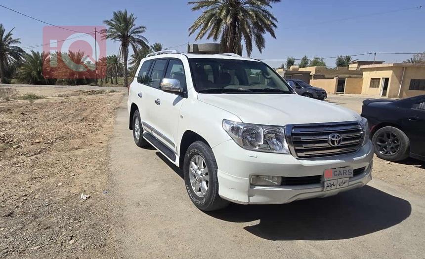 تويوتا لاندكروزر